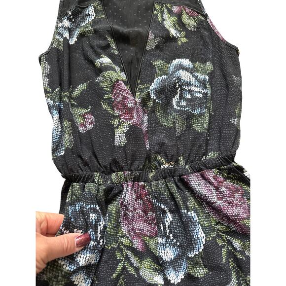 Lululemon Rare Party Onesie Garden Party Smooth Silver Multi Size 4 - Picture 6 of 12